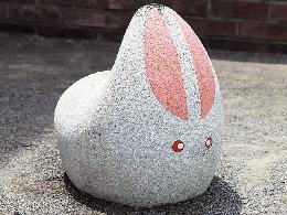 うさぎのイス