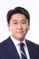 西川浩平副幹事長